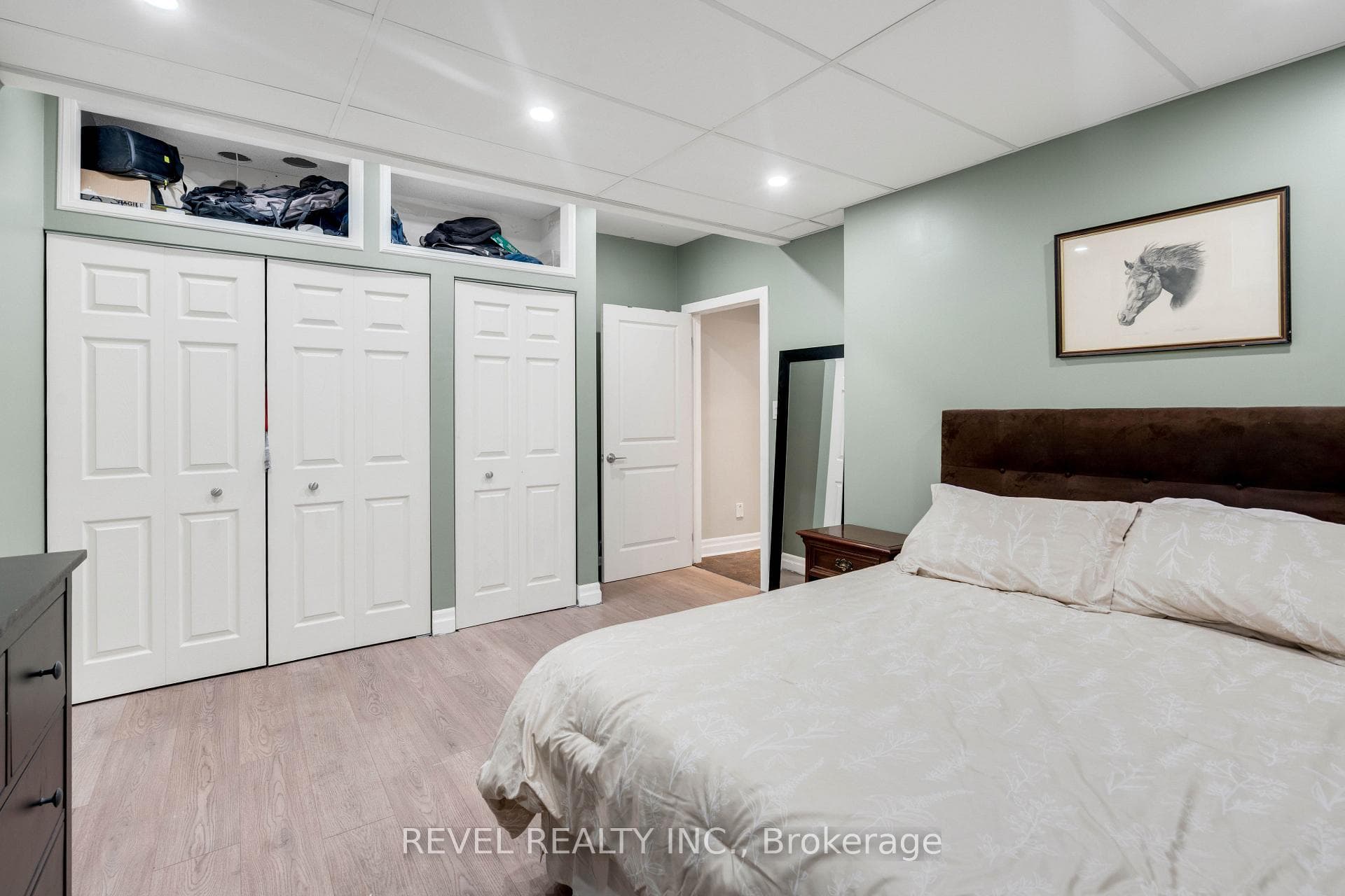83 Depeuter Crescent photo 23