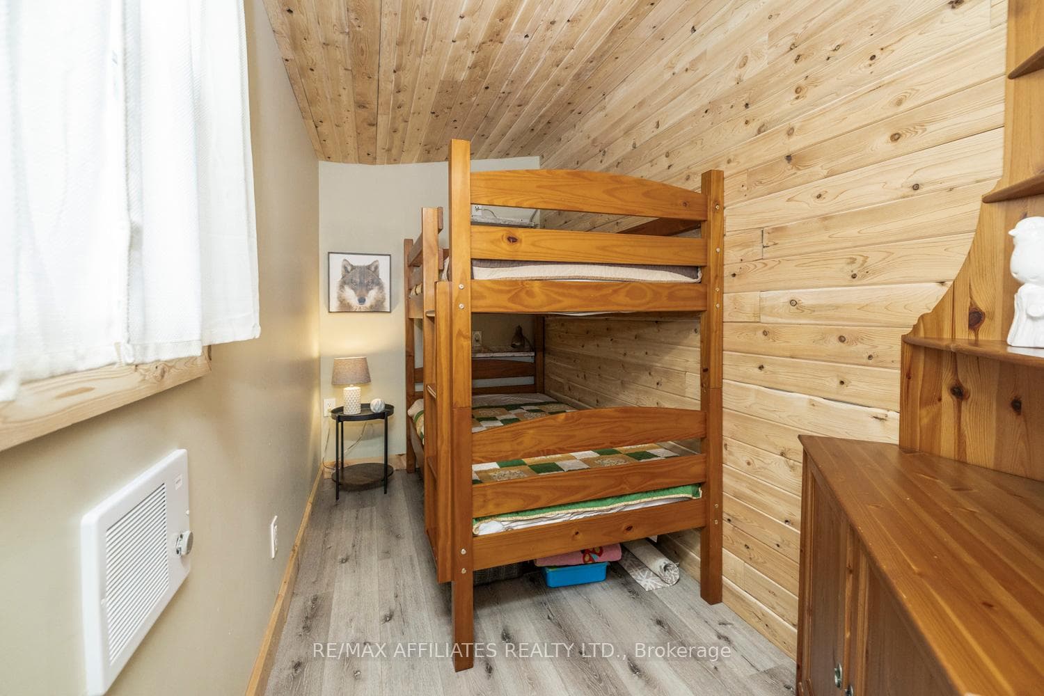 Bunk beds in the bunkie!