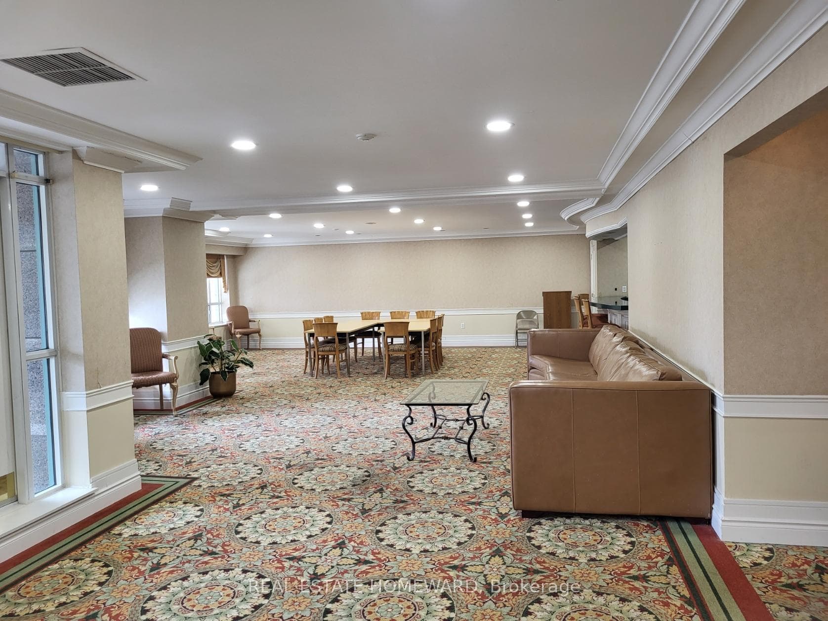 2nd floor party room with patio