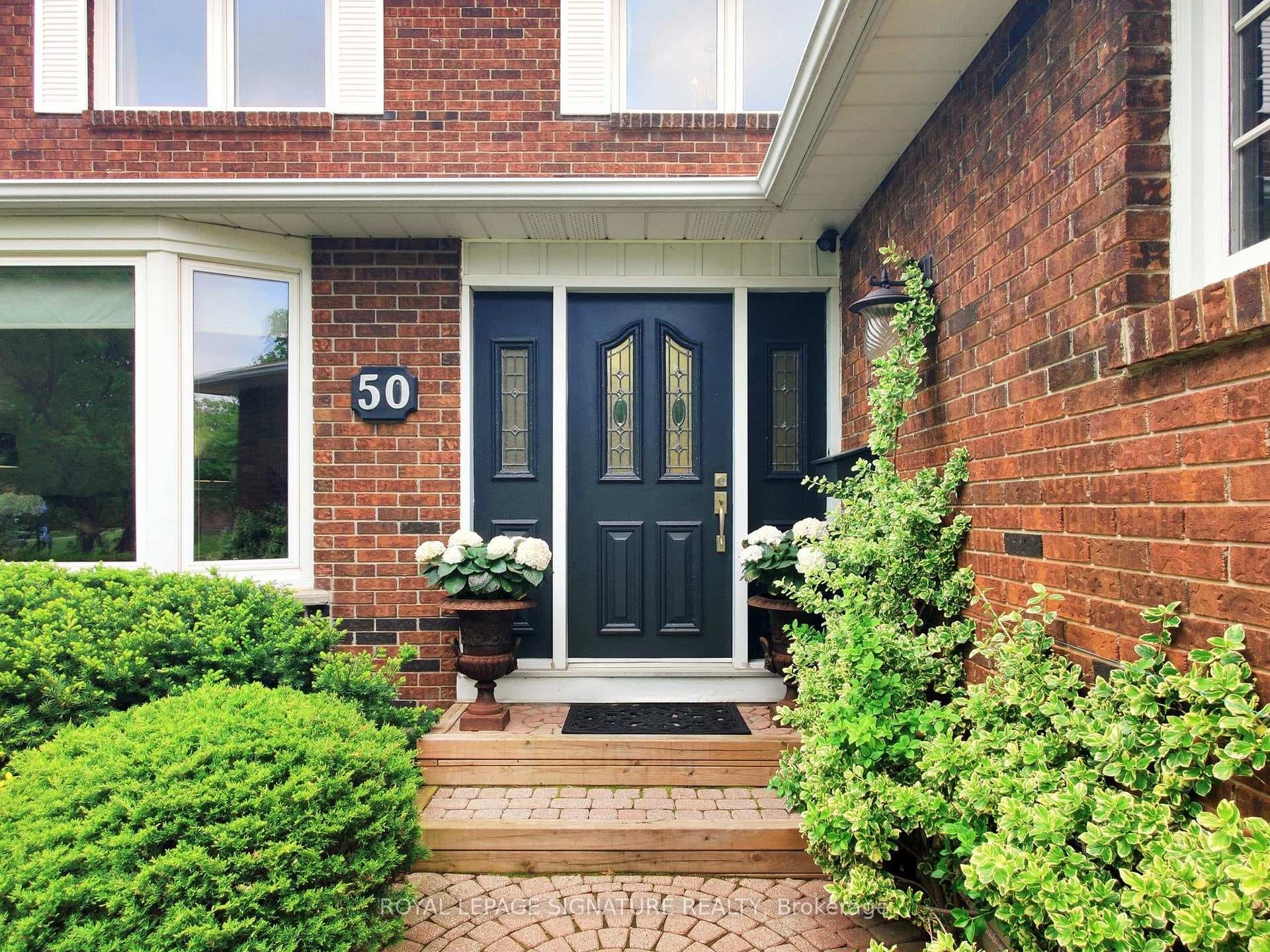 50 Curtis Drive photo 2