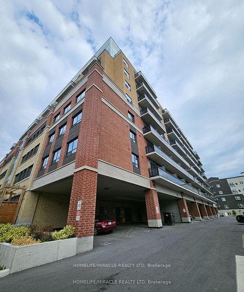 652 Princess Street Unit 420 photo 1