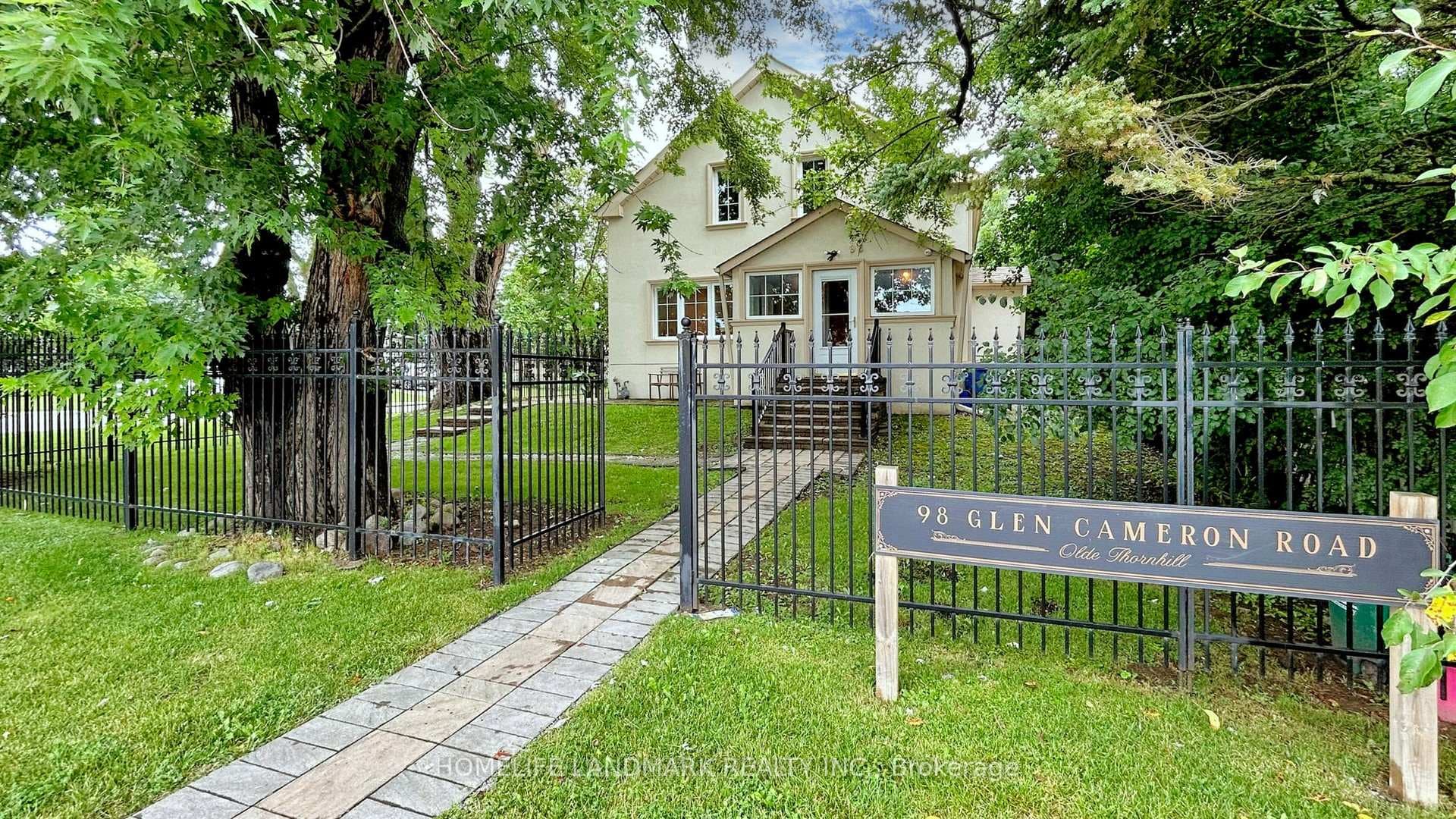 98 Glen Cameron Road photo 1