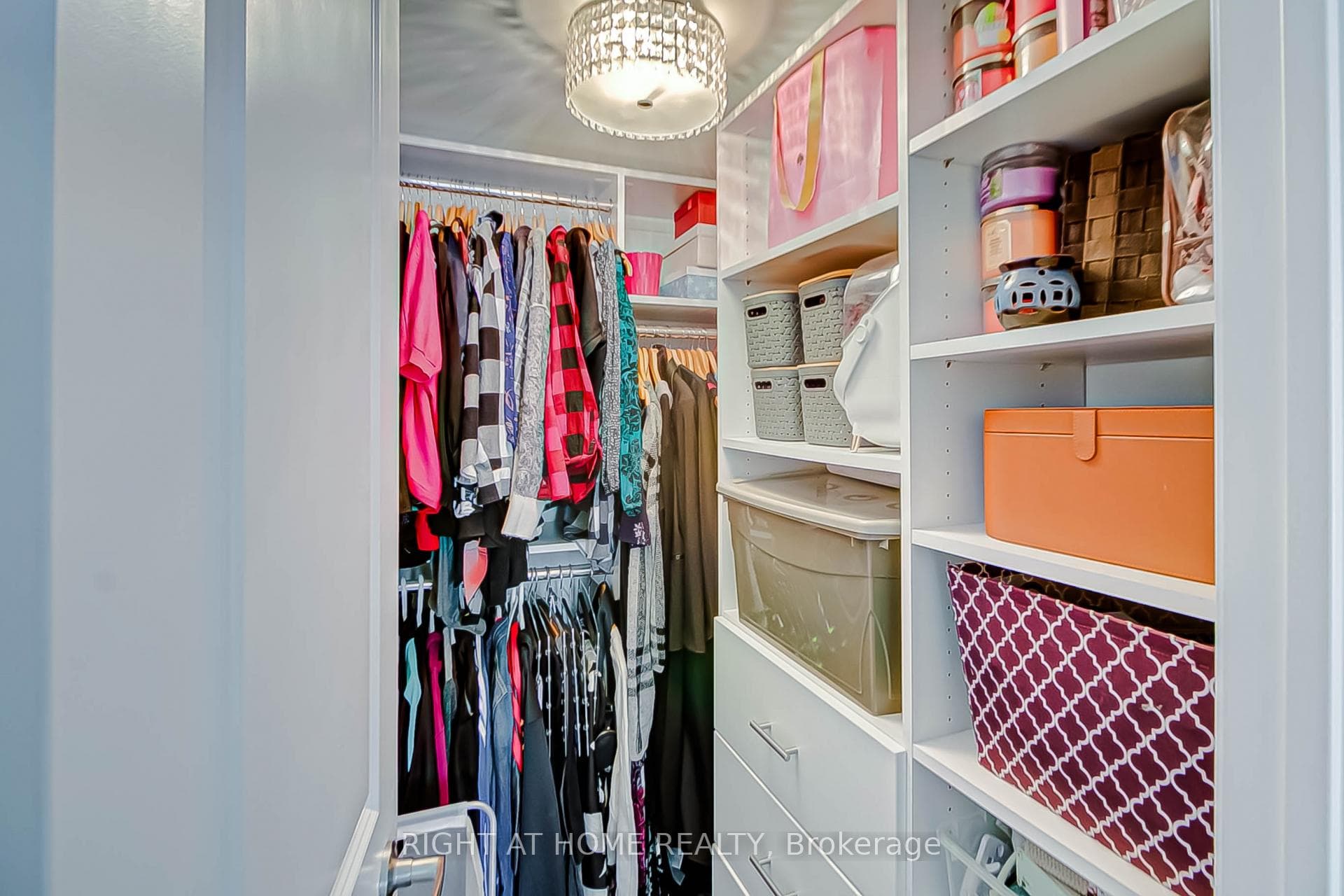 80 Esther Lorrie Drive Unit 319 photo 16