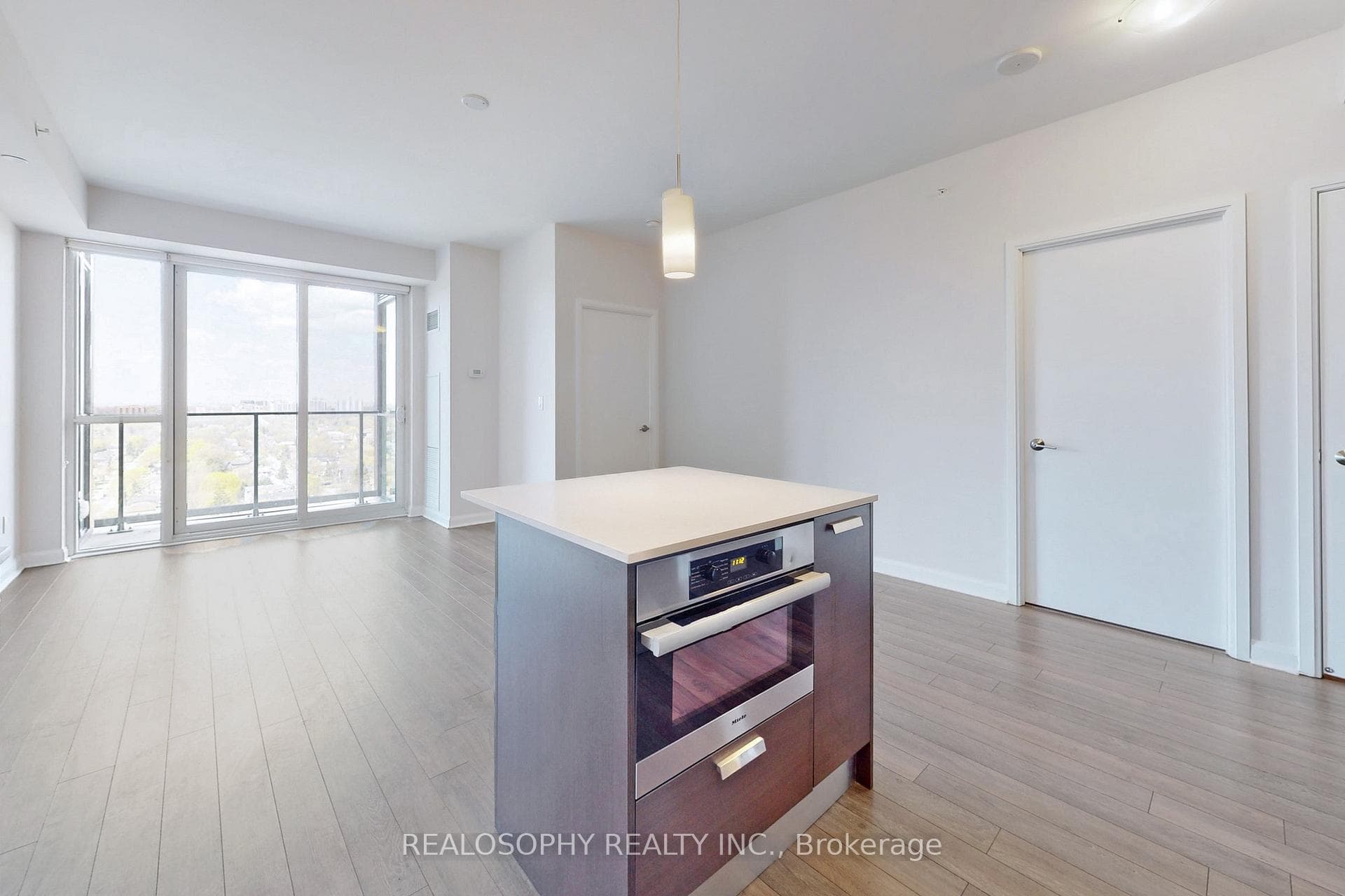 11 Bogert Avenue Unit 1704 photo 9