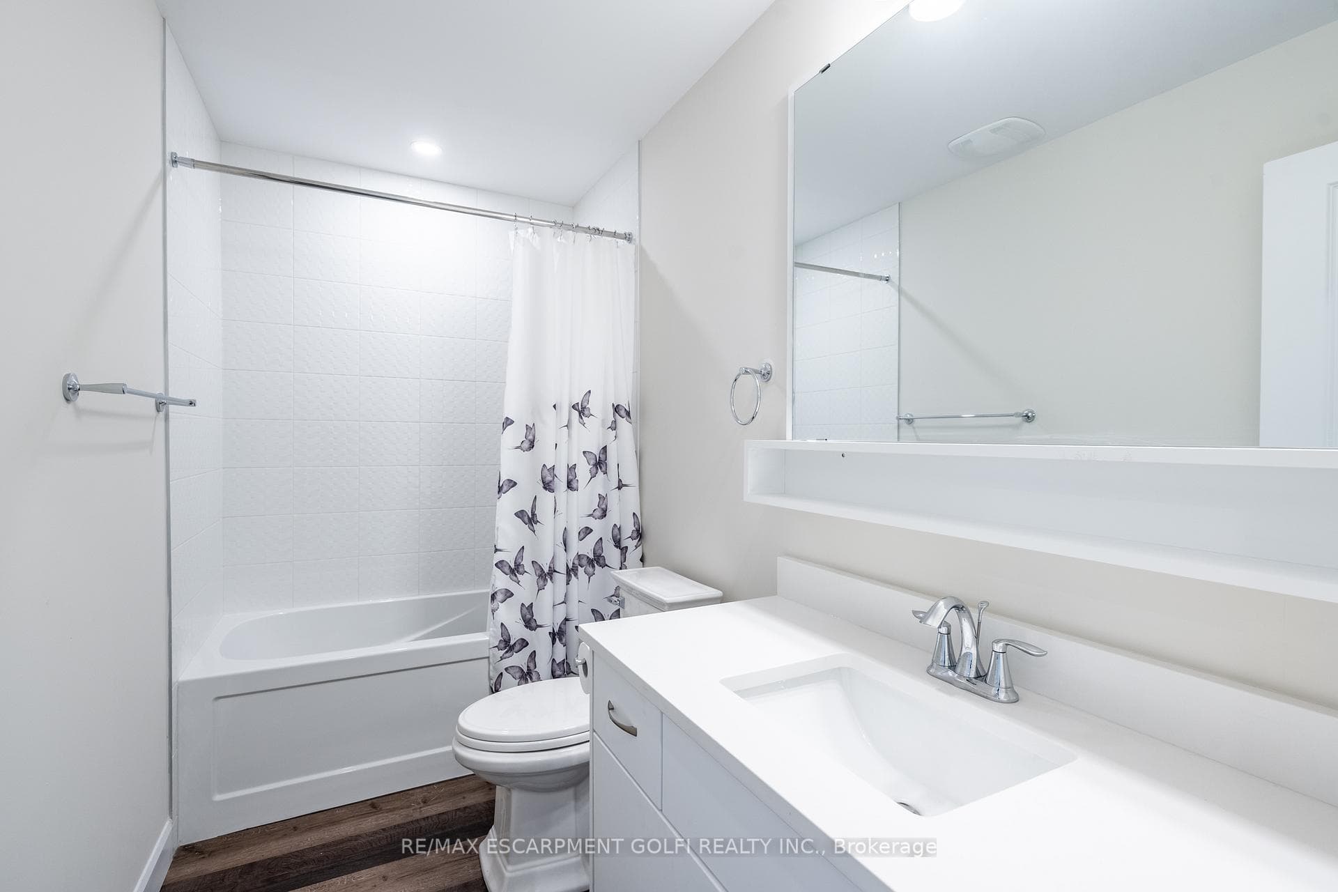 12A Shores Lane photo 17