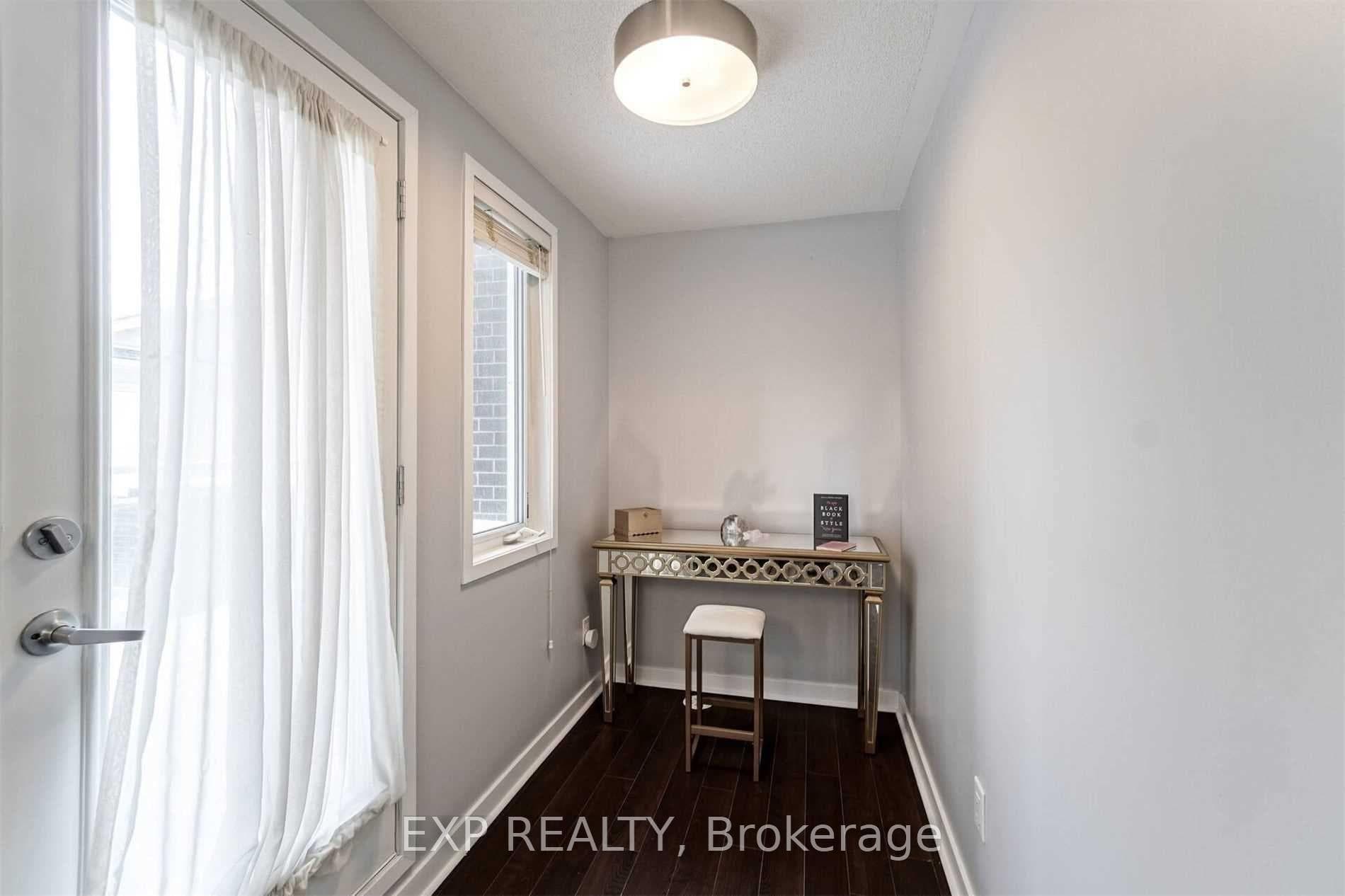 370 Square One Dr Drive Unit 19 photo 29