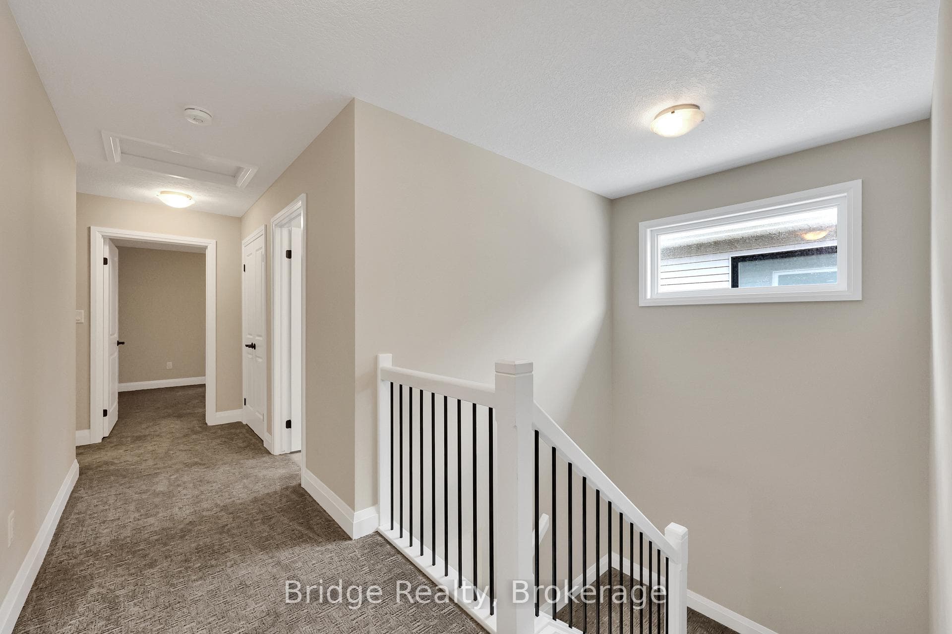 66 Cash Crescent photo 14