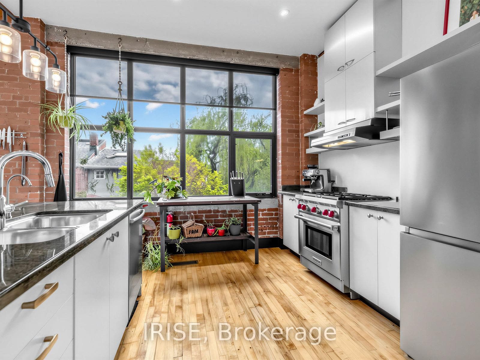 200 Clinton Street Unit 3 photo 12
