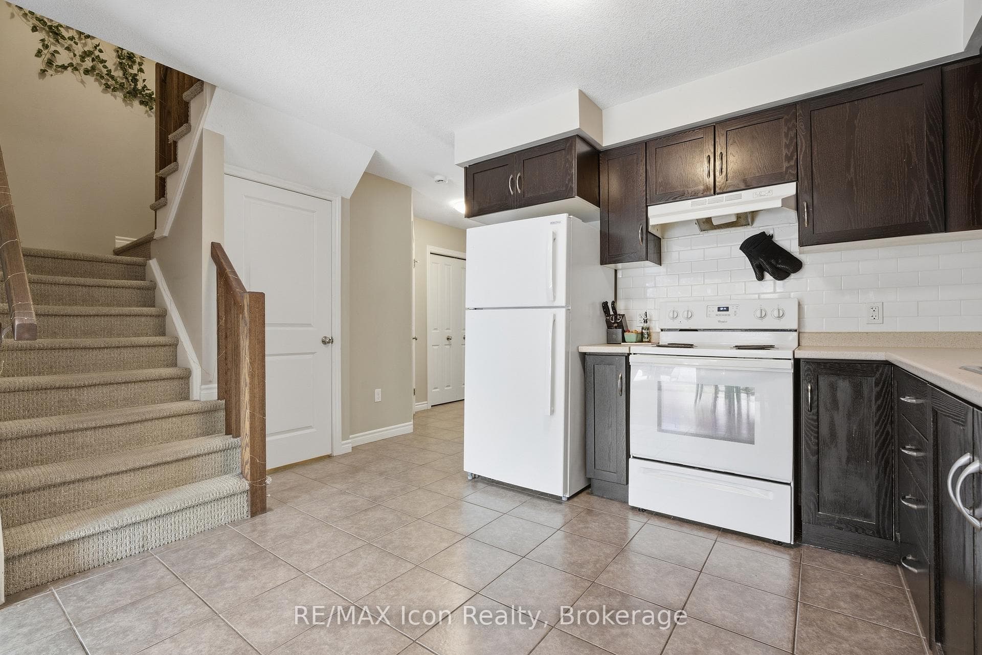 1498 Gordon Street Unit 23 photo 8