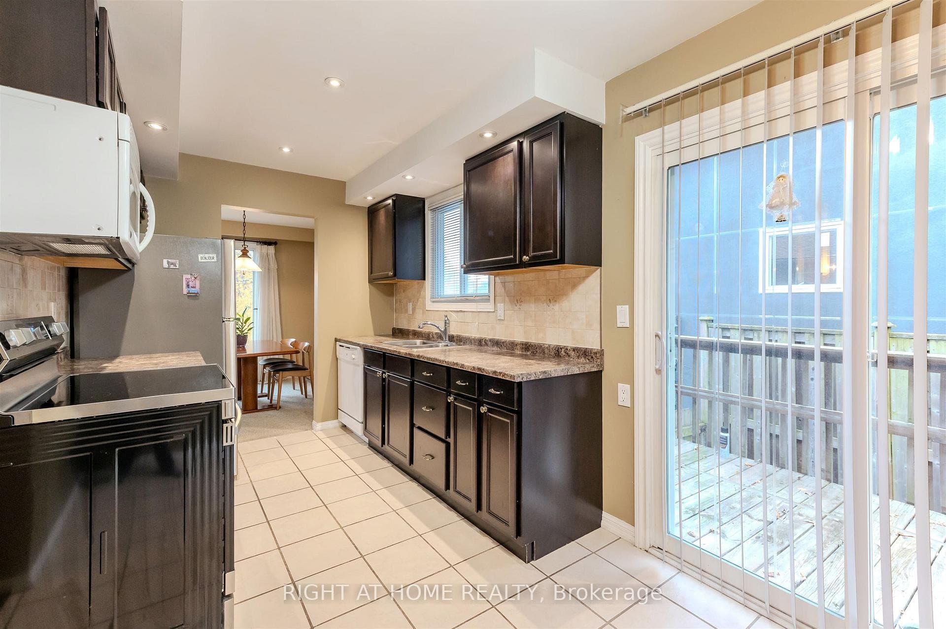 1033 Havendale Boulevard photo 13
