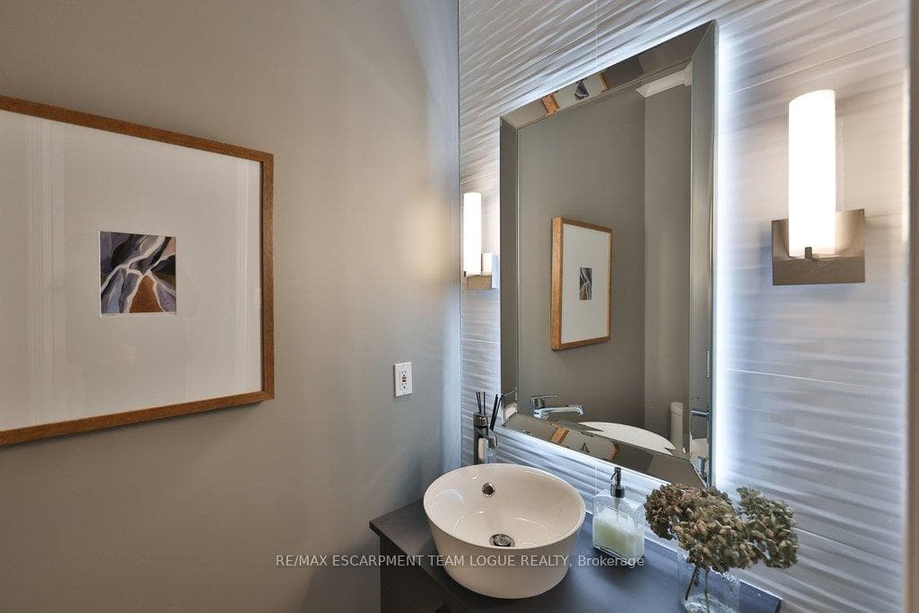 2226 Arbourview Drive photo 17
