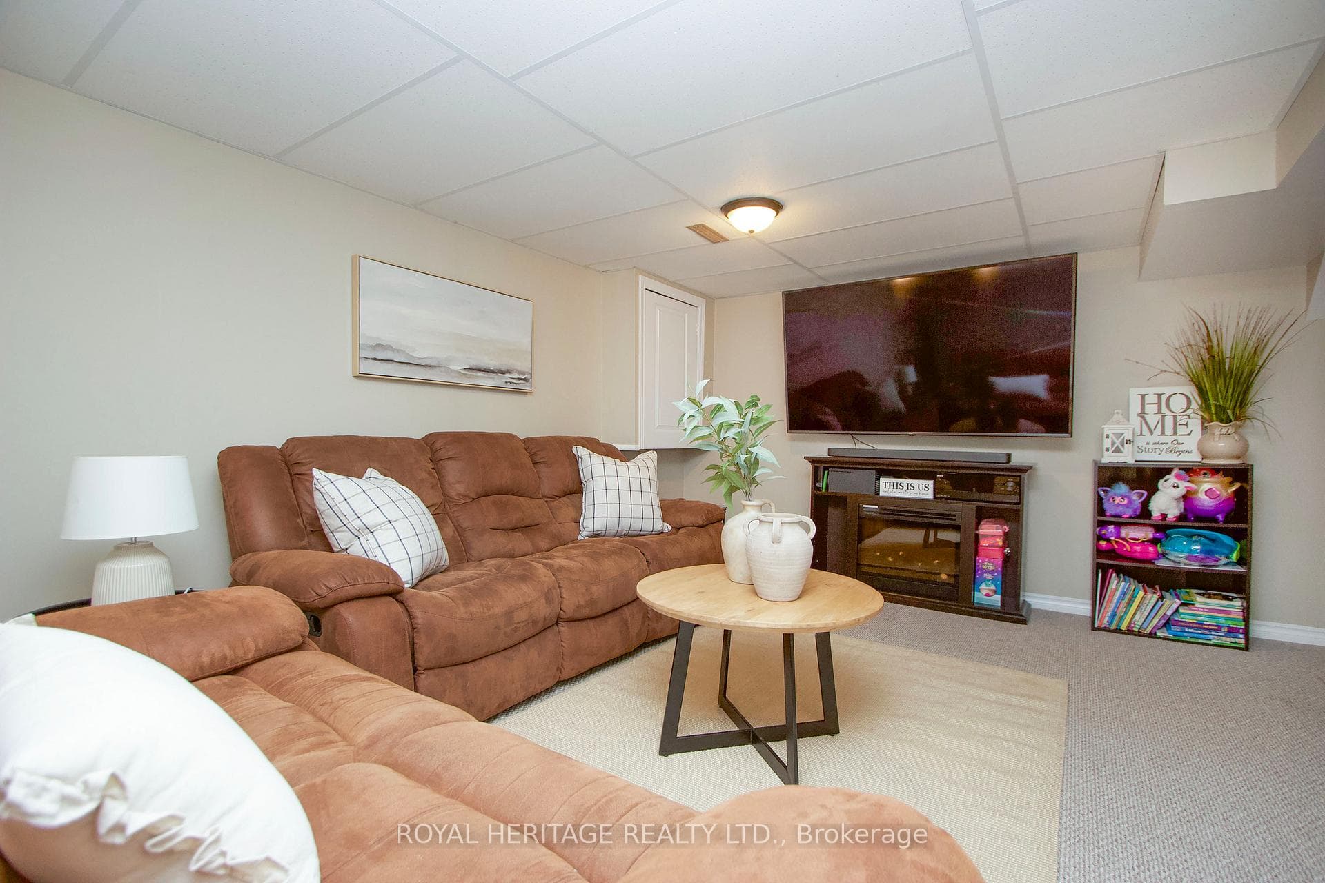 3 Hillhurst Crescent photo 22