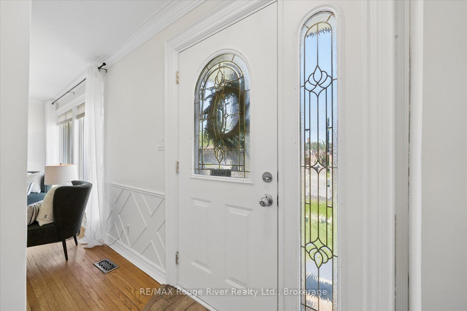 702 Gilbert Street photo 6