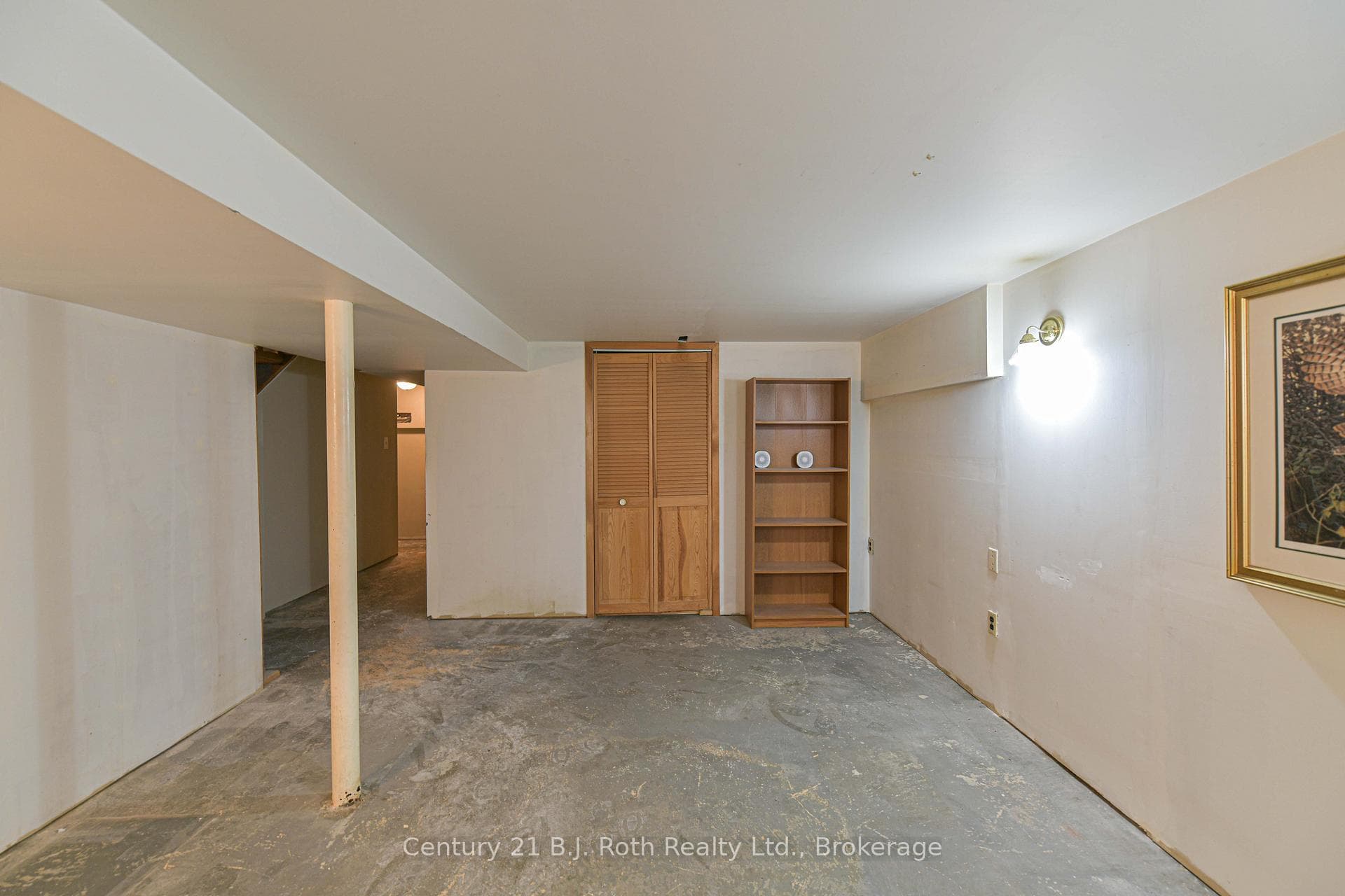 441 Barrie Road Unit 35 photo 38