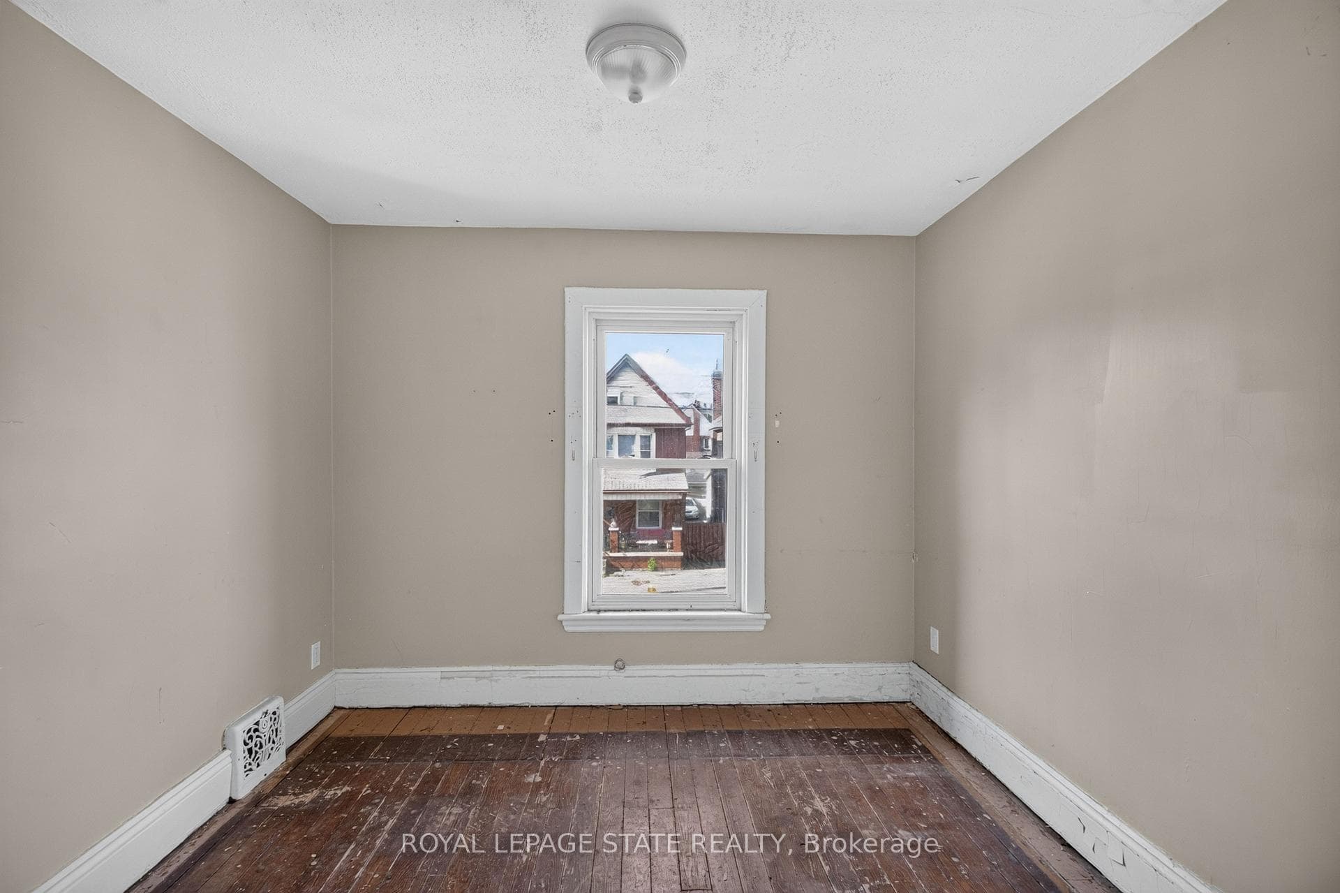 103 Rosemont Avenue photo 26