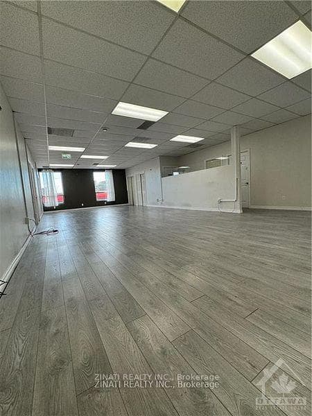 1510 Merivale Road Unit 20-21 photo 2