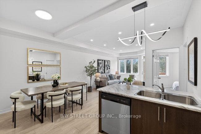 1 Eaton Park Lane Unit 18 photo 31