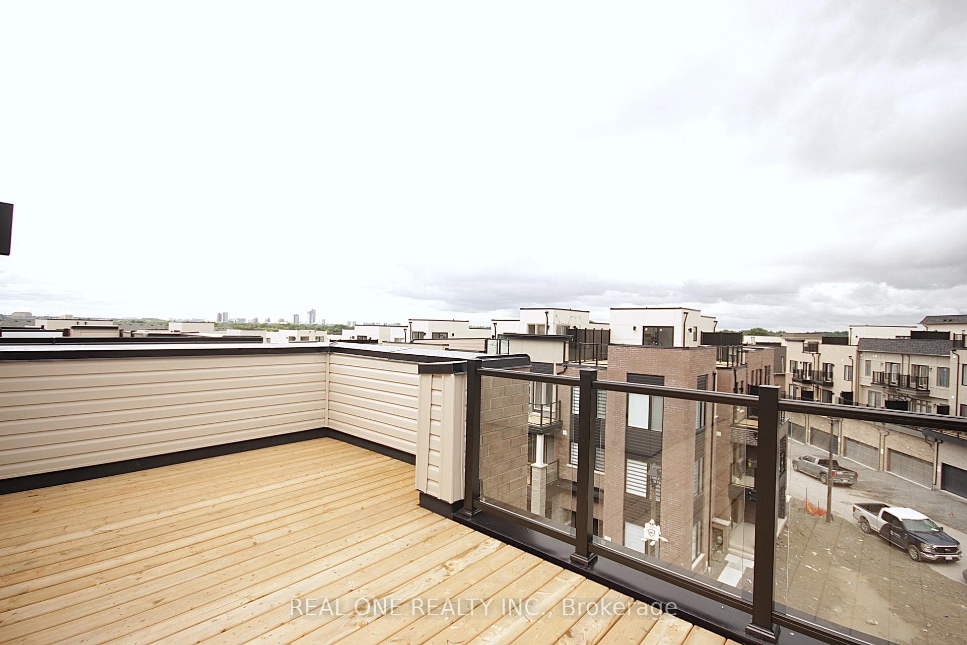11 Gothenburg Lane photo 25