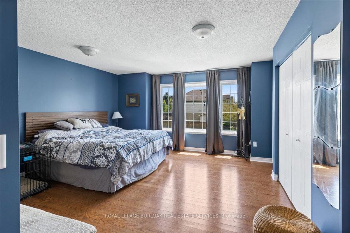 3 Kroeger Crescent photo 16