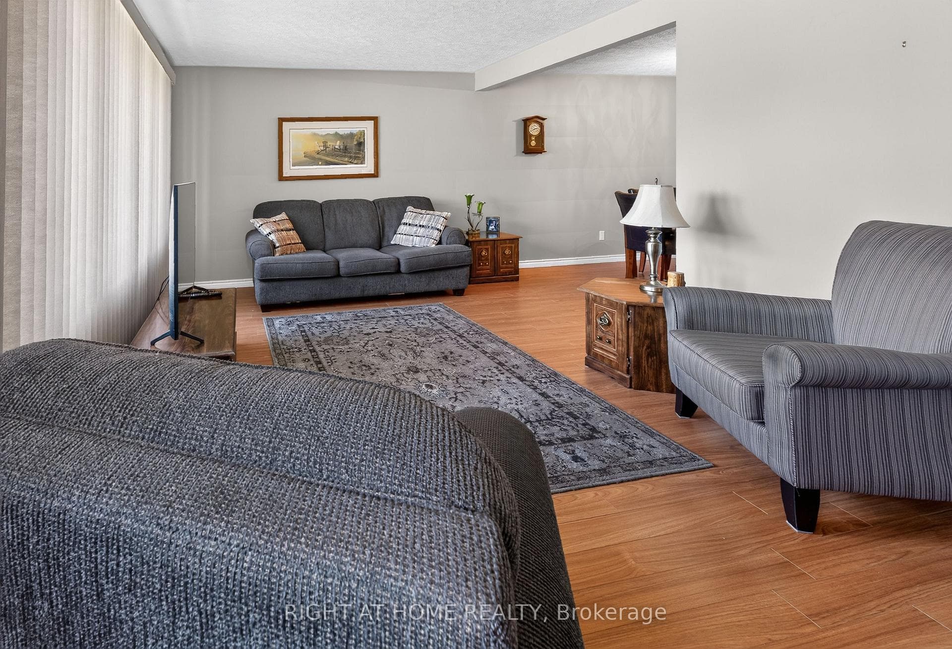 49 Locke Avenue photo 8