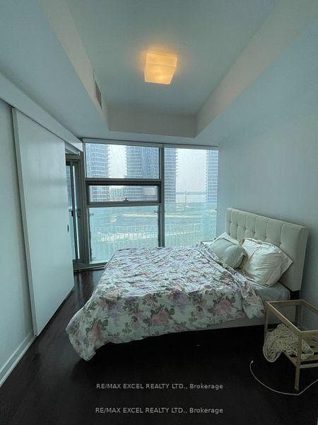 12 York Street Unit 1003 photo 6
