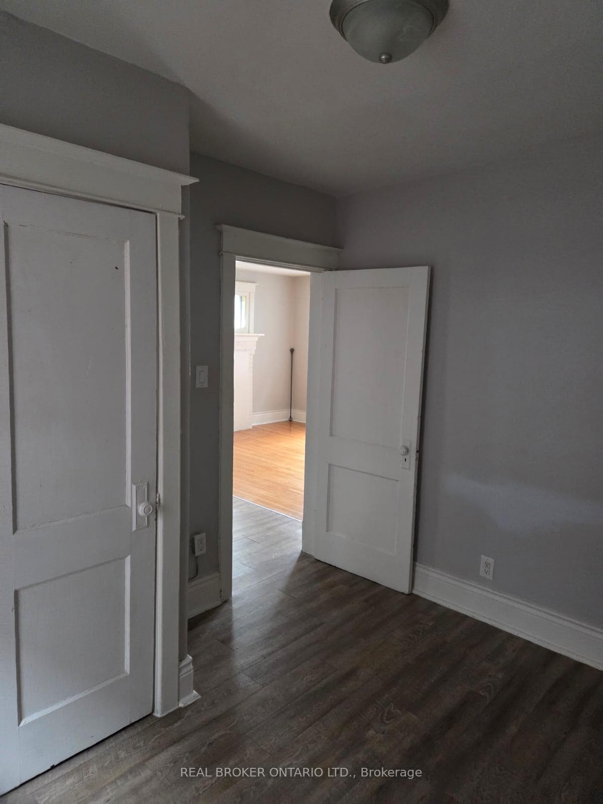 985 Main Street Unit 5 photo 9