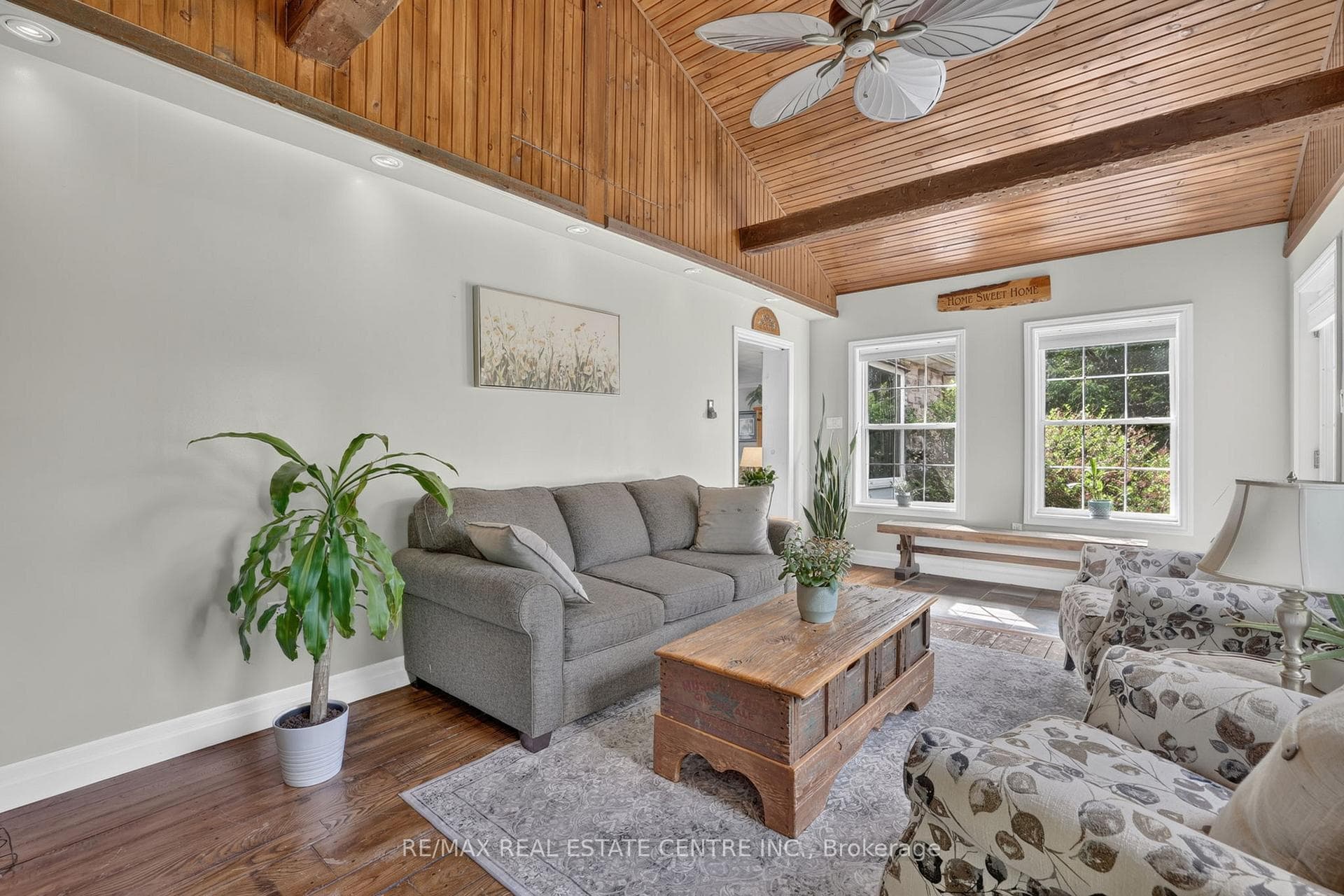 12429 Wolseley Street photo 6