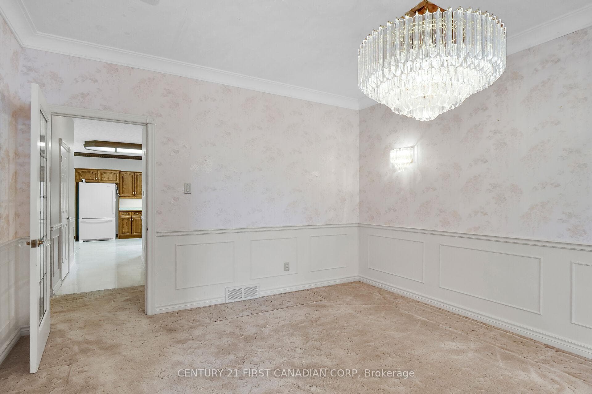 6298 Highland Lane photo 15