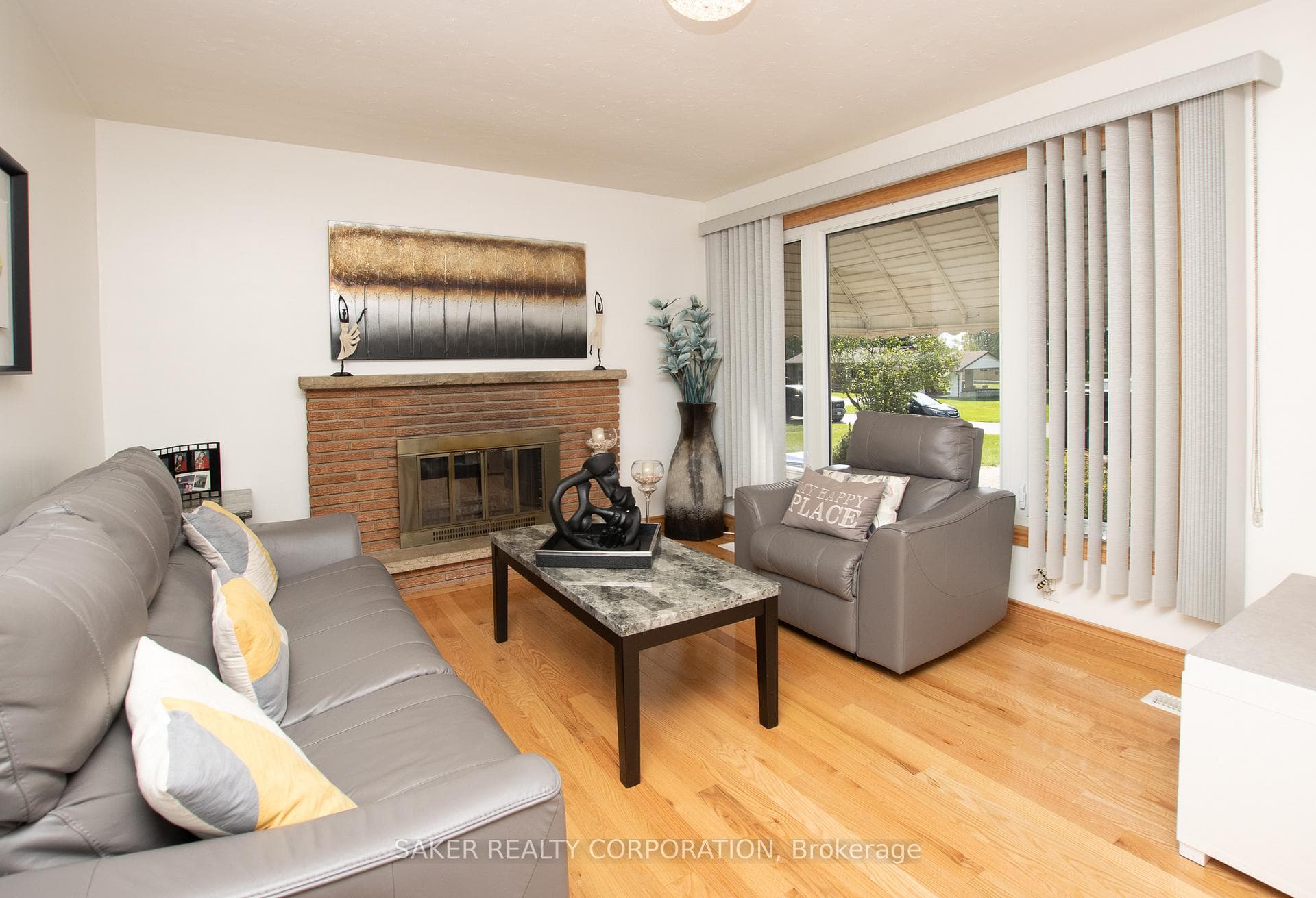 61 Delaware Street photo 8