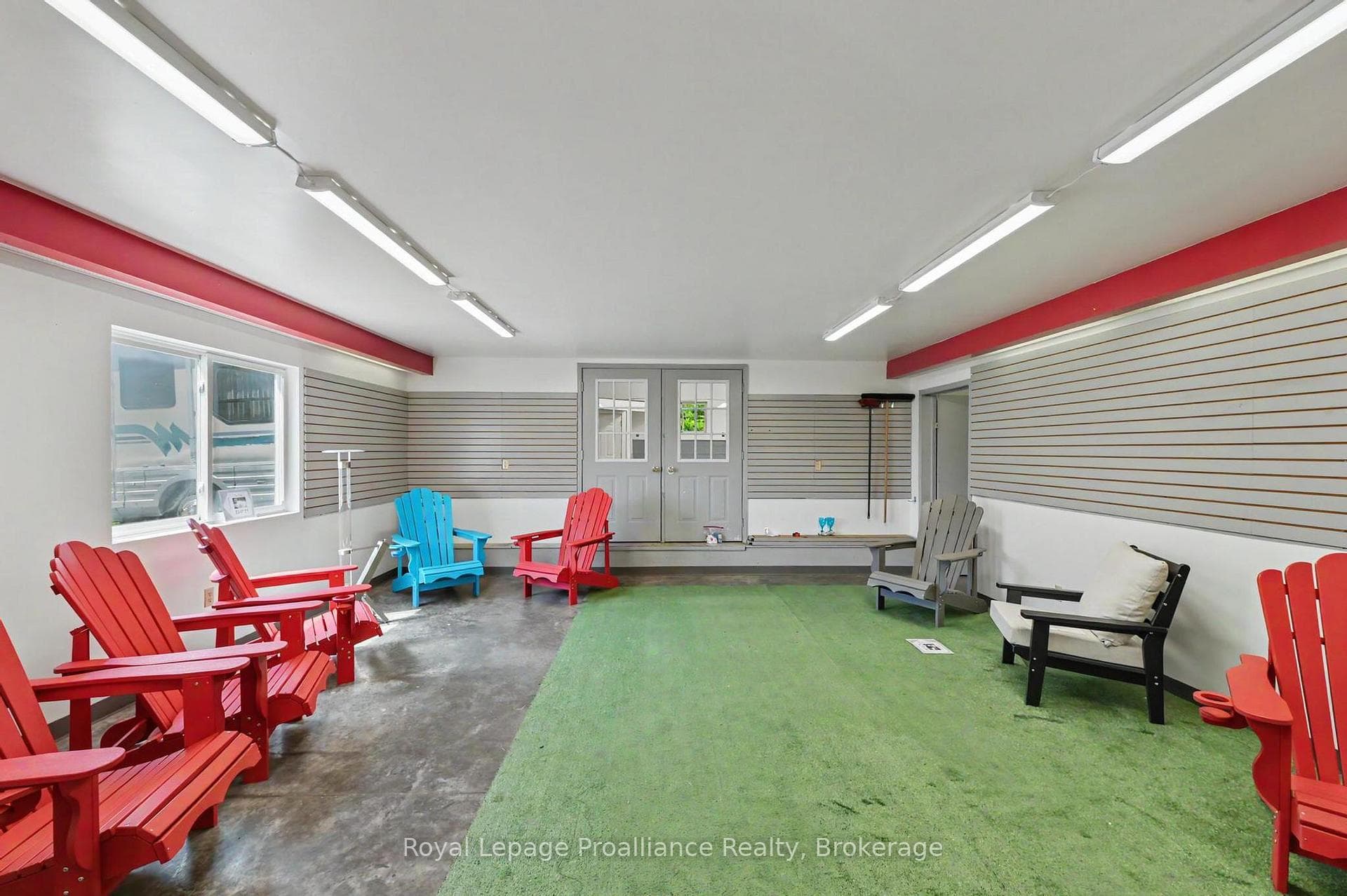 8296 Dale Road photo 15