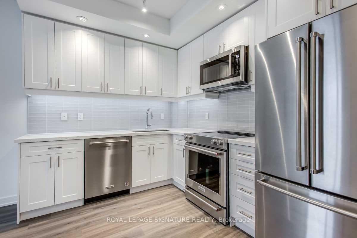 621 Sheppard Avenue Unit 616 photo 10