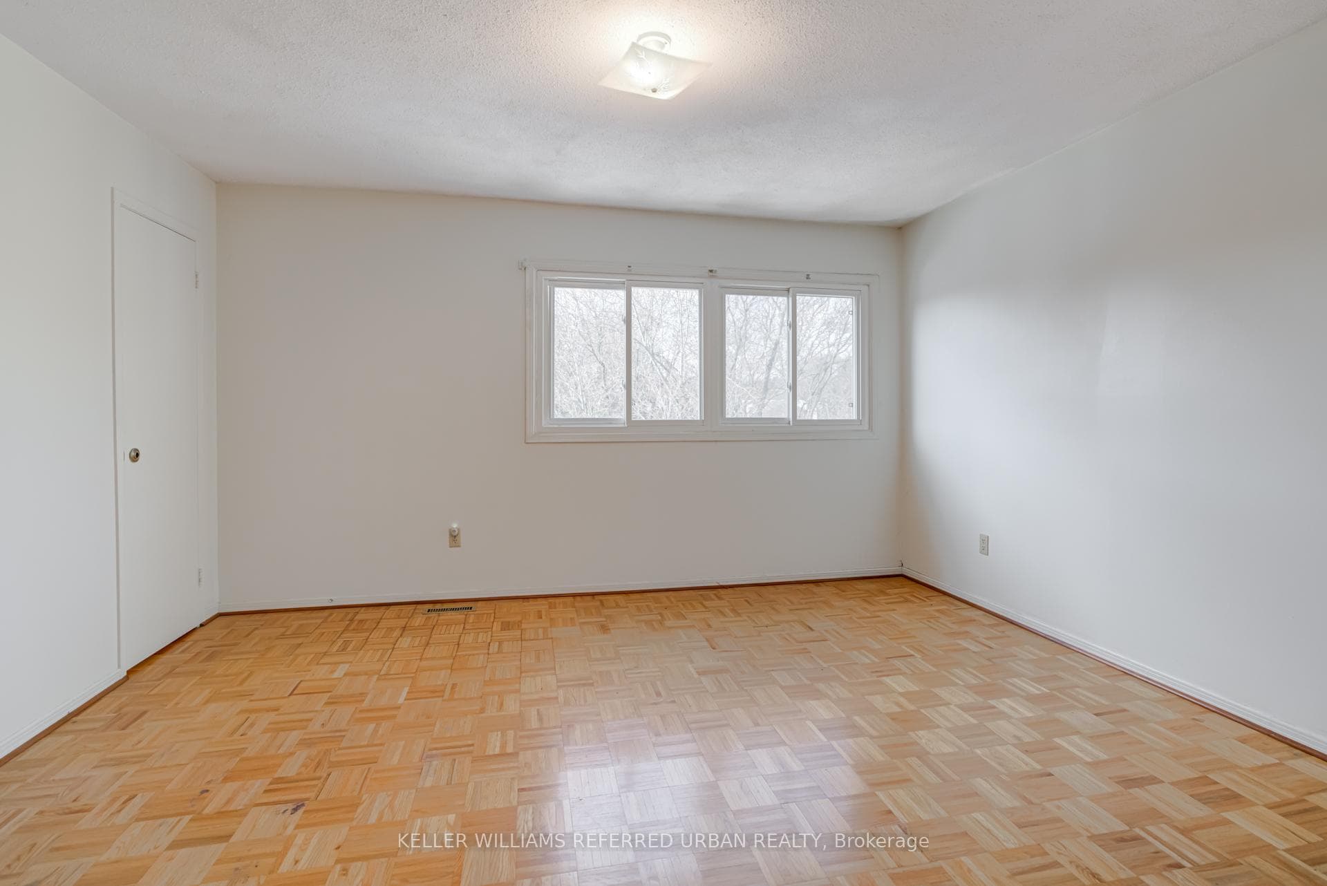 653 Village Parkway N/A Unit 18 photo 25