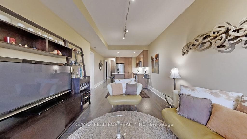 100 Harrison Garden Boulevard Unit 218 photo 14