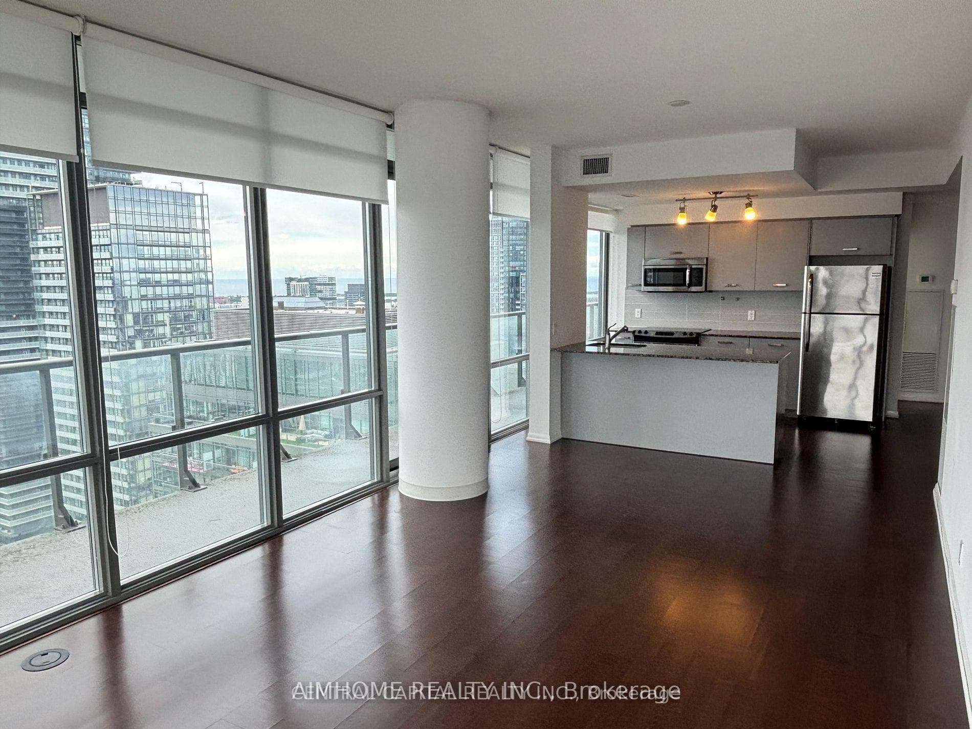 832 Bay Street Unit 4805 photo 10