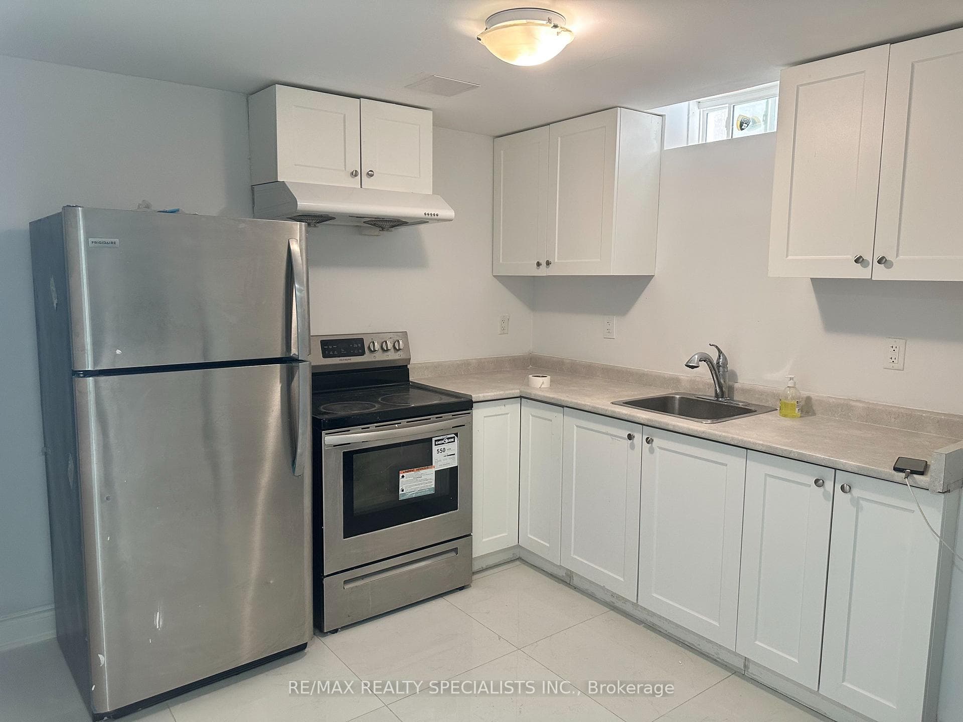 15 TAURUS Road Unit BSMT photo 2