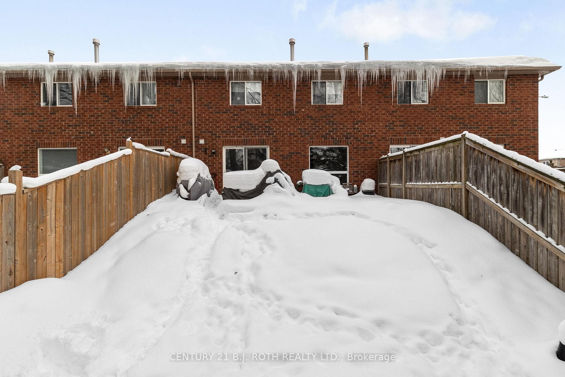 38 KENWELL Crescent Unit 2 photo 23