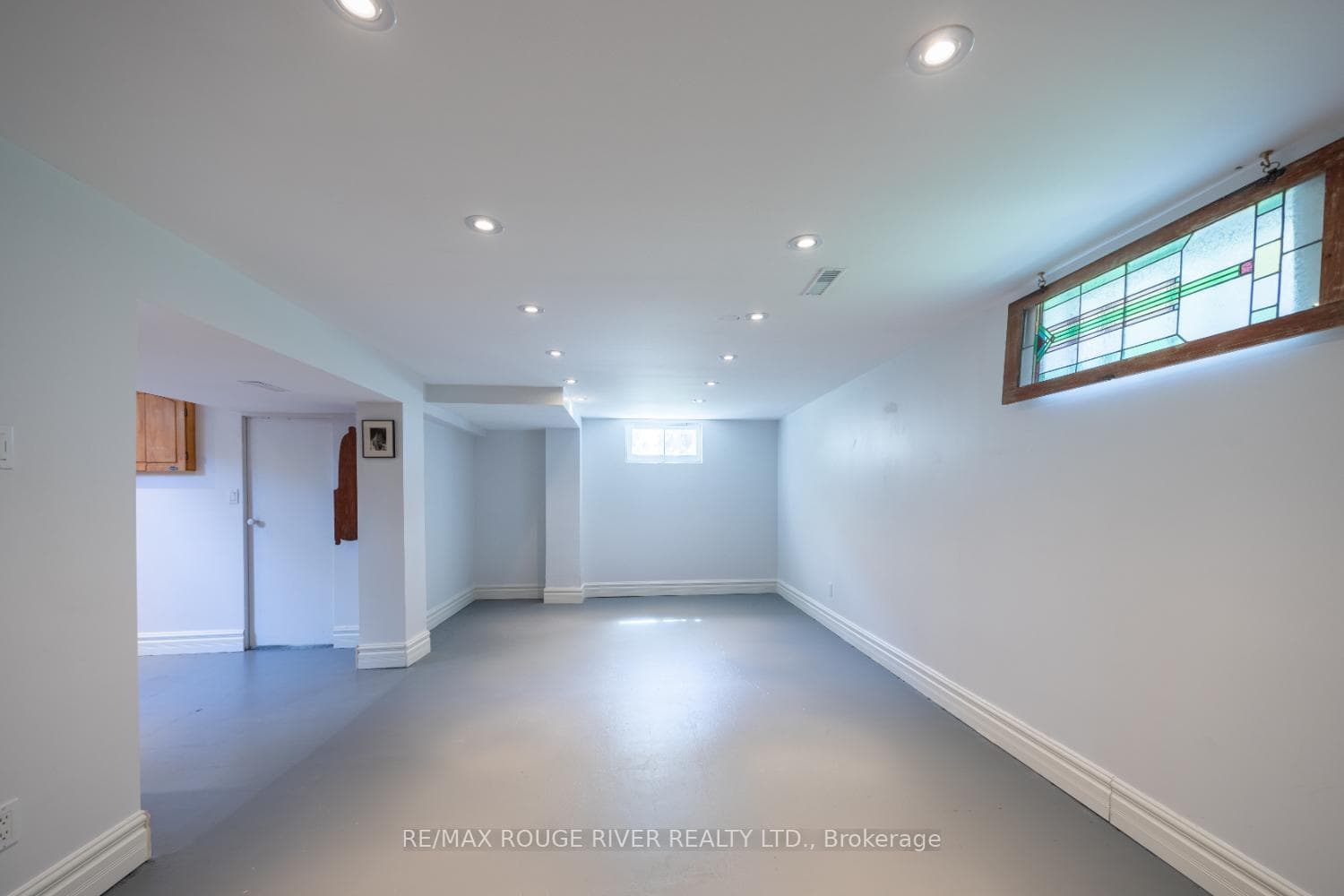 725 Eastbourne Avenue photo 26