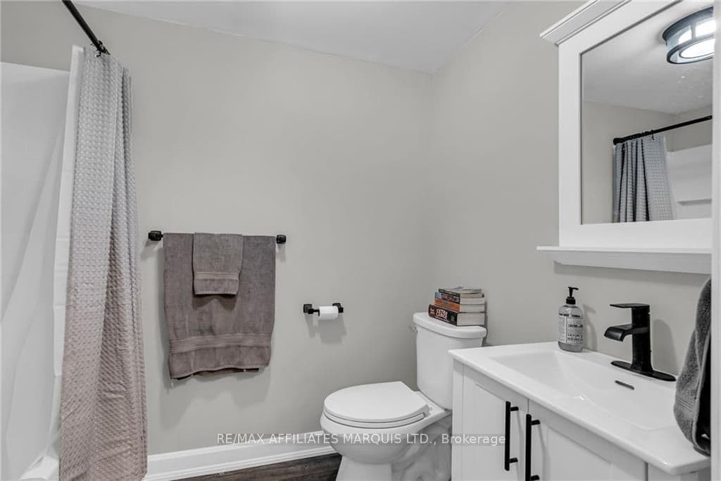 66 MERCIER Avenue photo 20