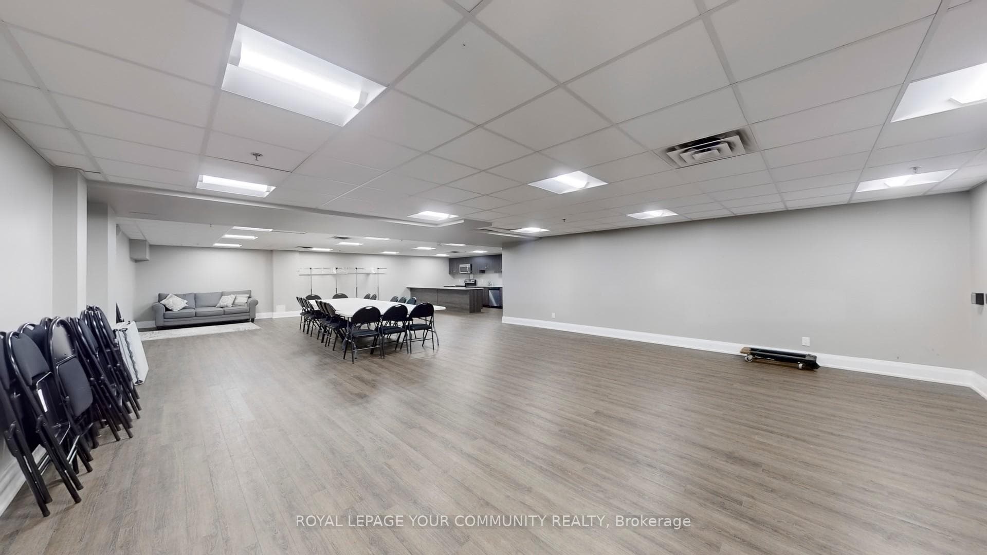 481 Rupert Avenue Unit 213 photo 16