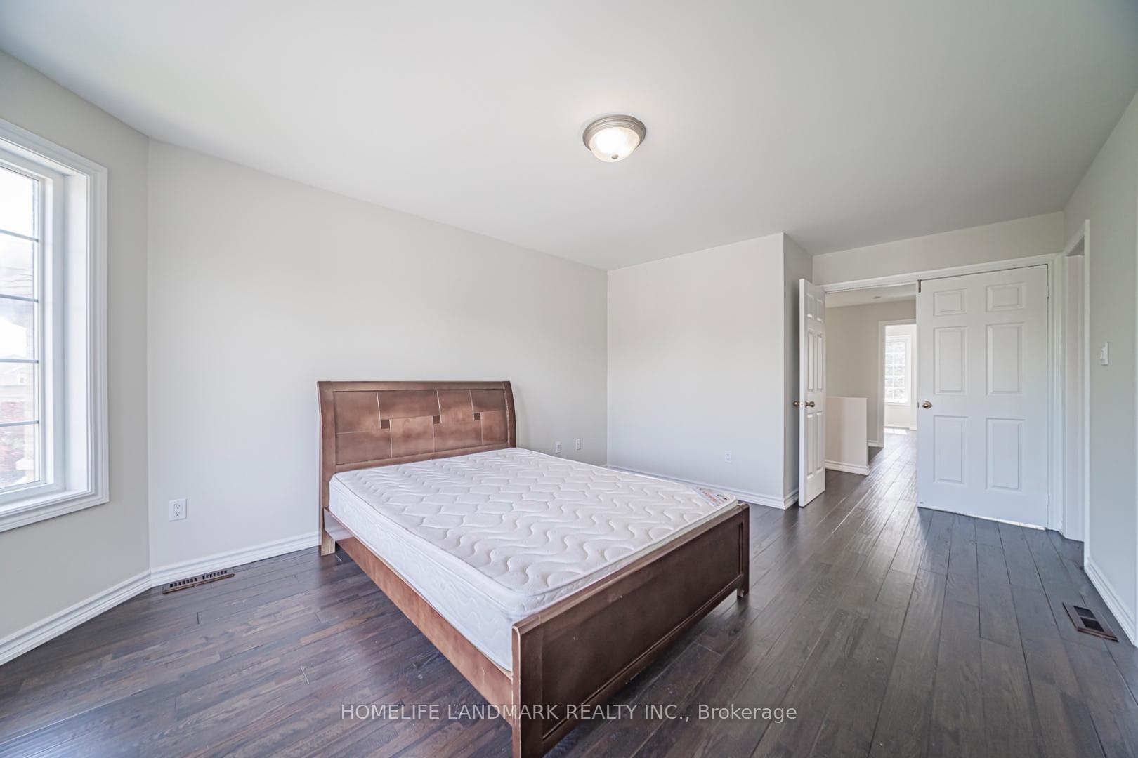 59 Bloomgate Crescent photo 22