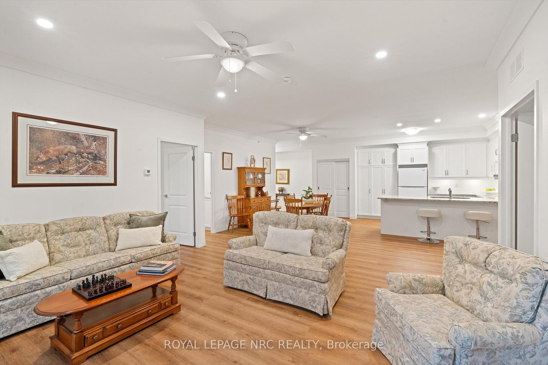 105 Vansickle Road Unit 202 photo 33