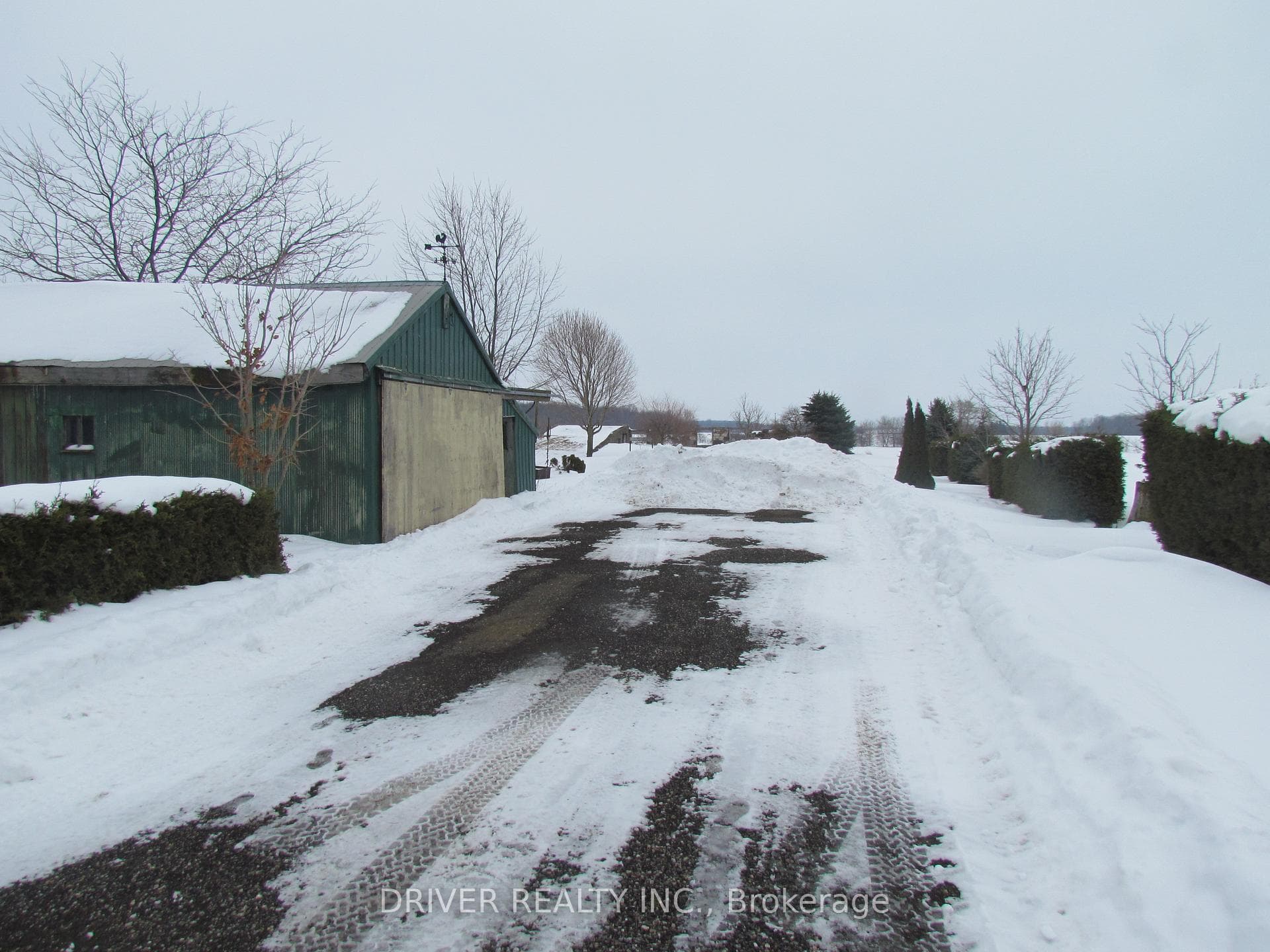 2081 Harrietsville Drive photo 7