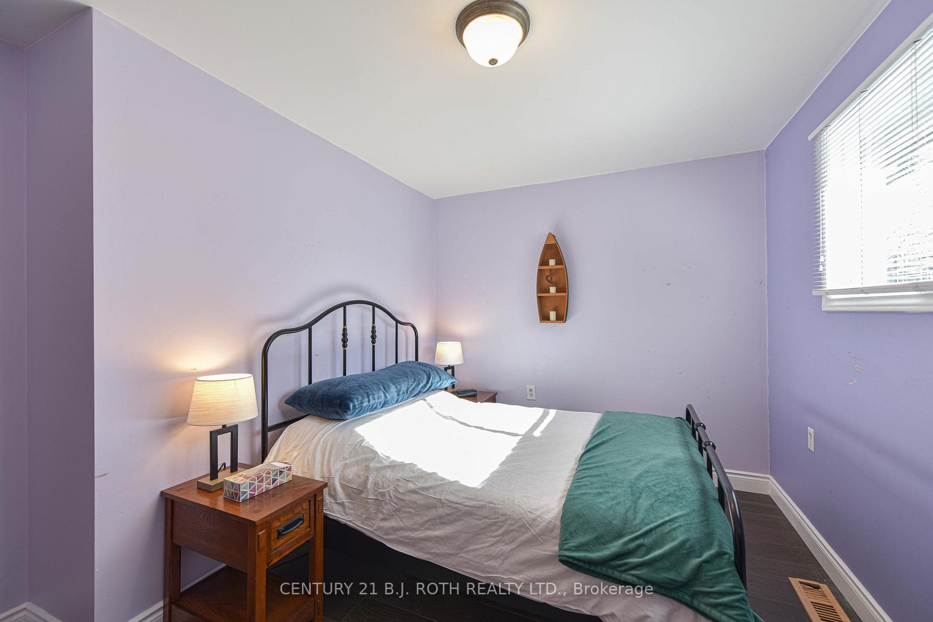 6382 Blueburd Street photo 18