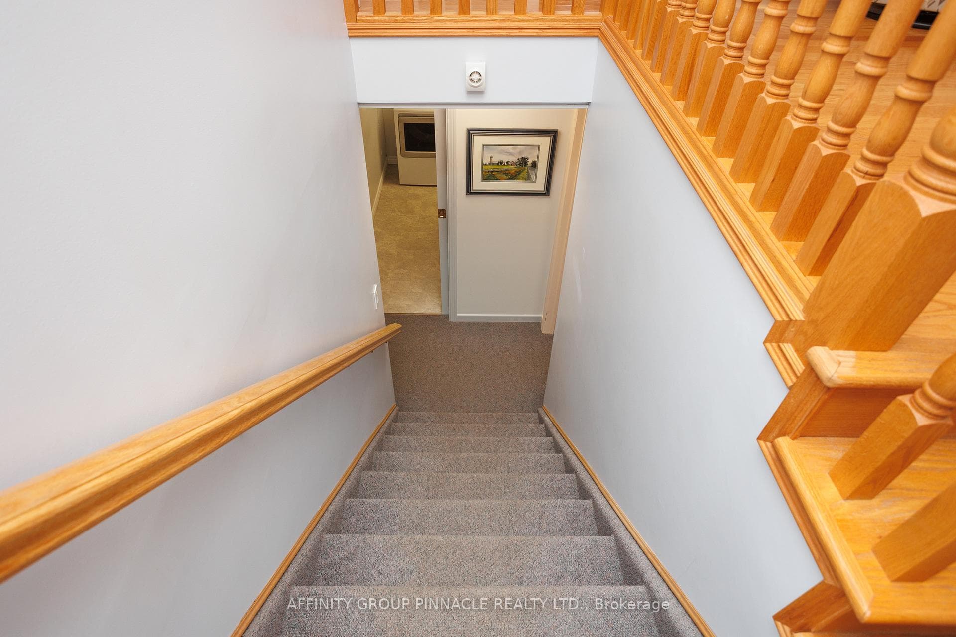 69 Beechwood Avenue photo 24