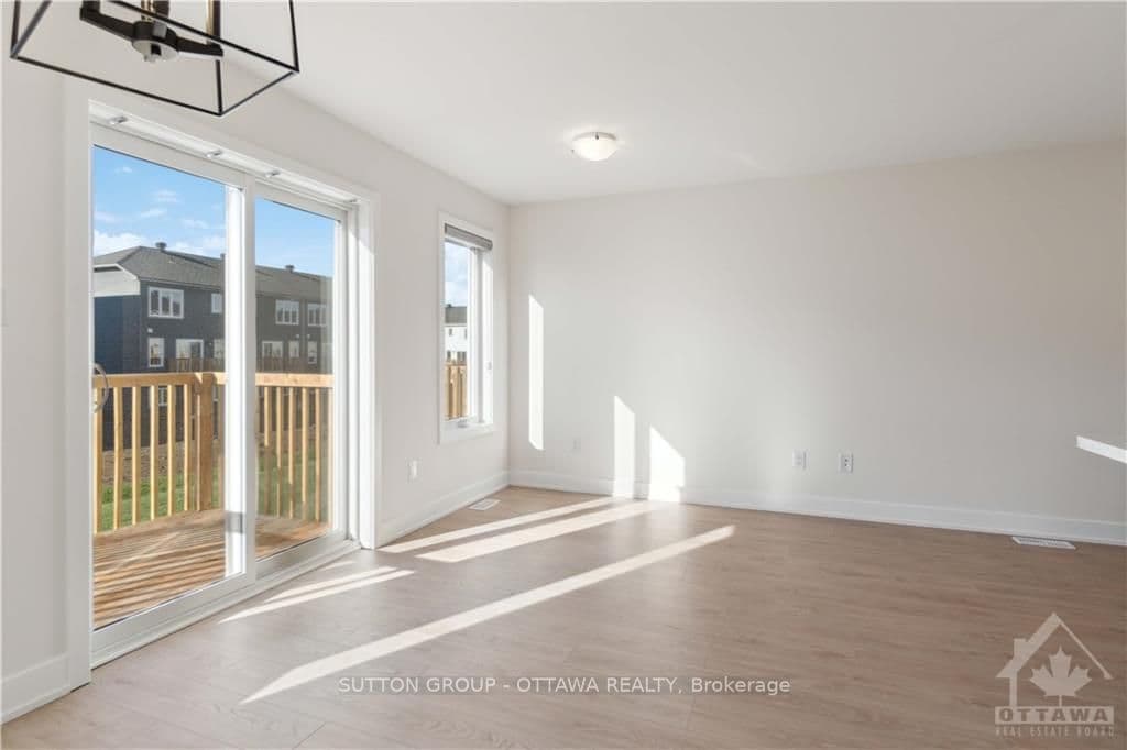 35 MARGARET GRAHAM Terrace photo 14