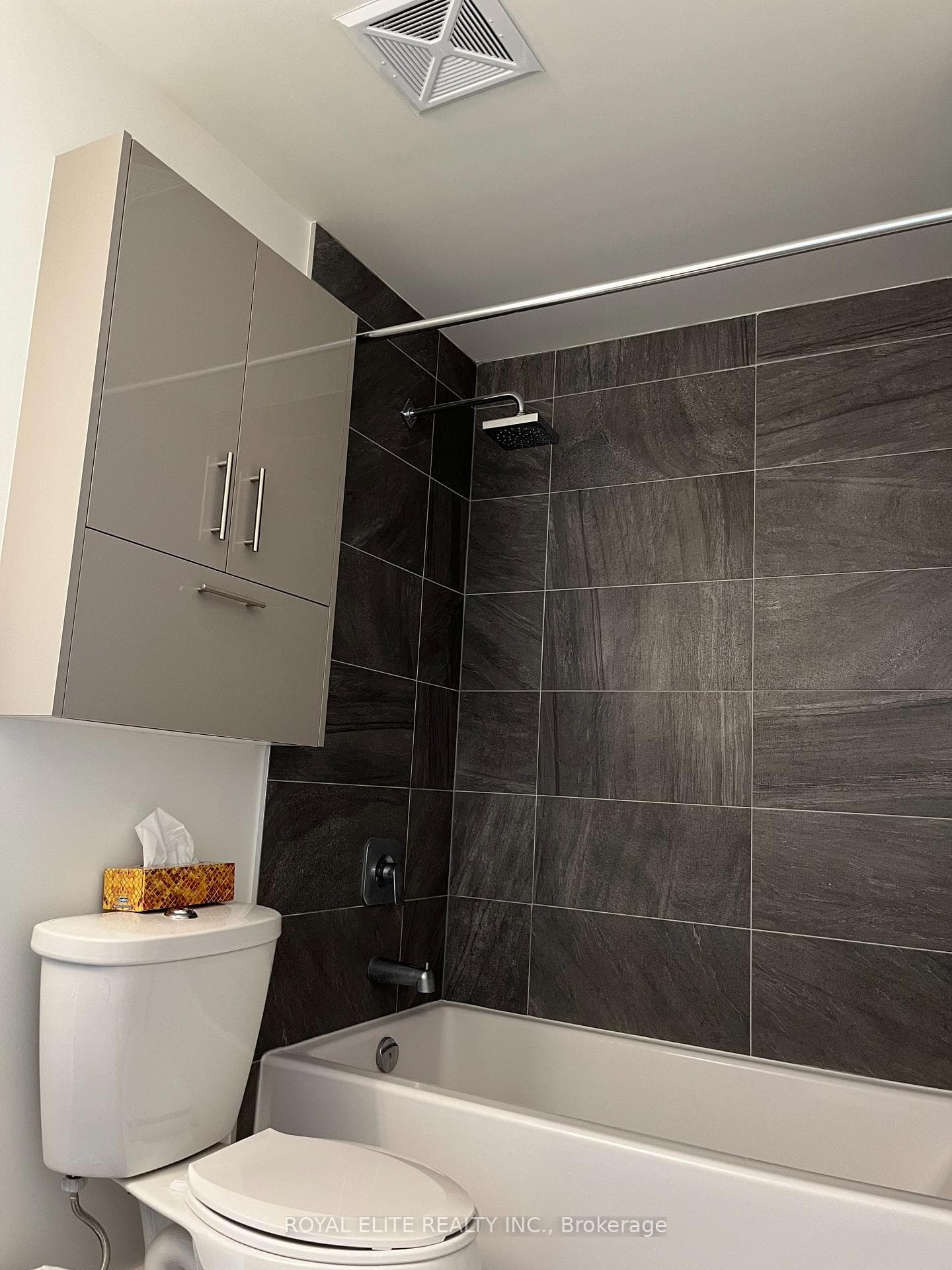 180 Fairview Mall Drive Unit 901 photo 7