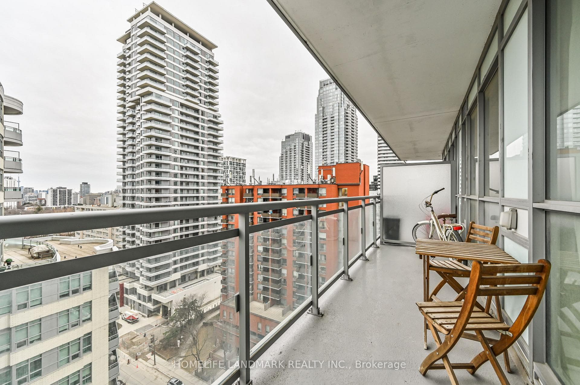 89 Dunfield Avenue Unit 1309 photo 24