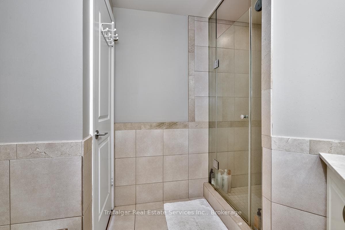 1055 Southdown Road Unit 512 photo 10