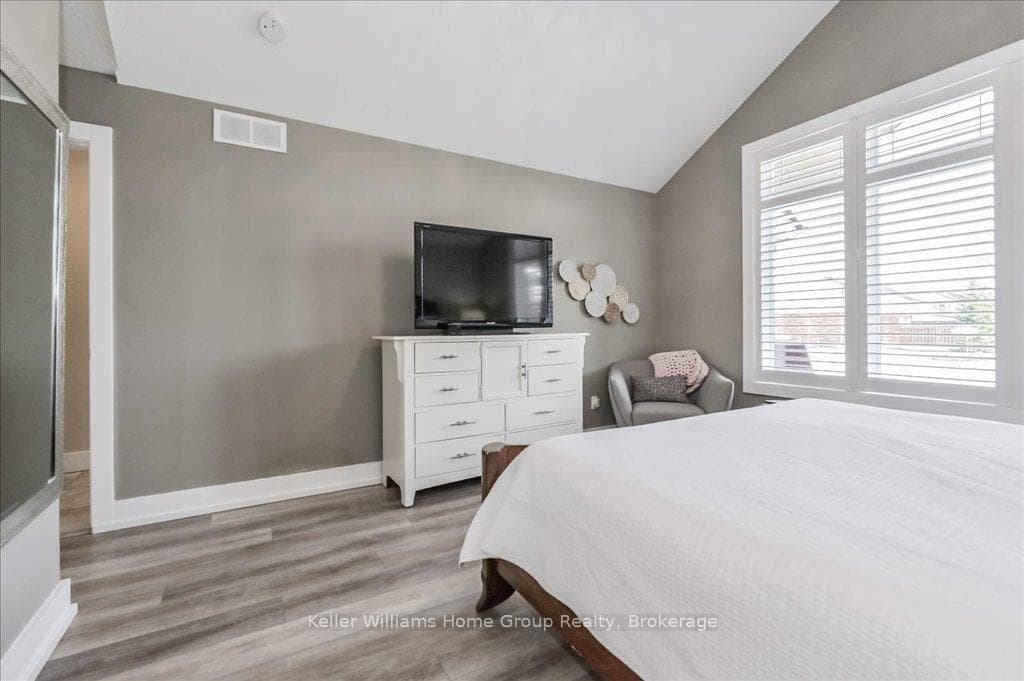 132 Spencer Drive photo 28