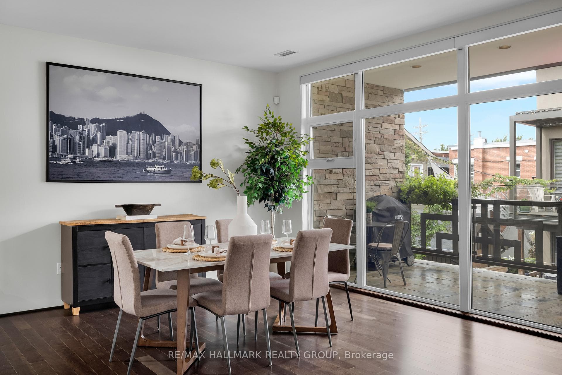 39 Vaughan Street Unit 201 photo 9